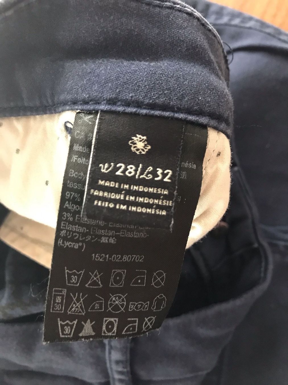 Pantaloni: Chino Hose Maison Scotch – Usato da Unteriberg venduto da fae_2gz2 2