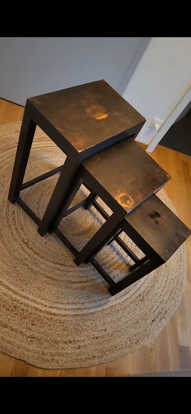 Tables: Tables gigognes retapées – D'occasion à Geneve par Mk.i 5