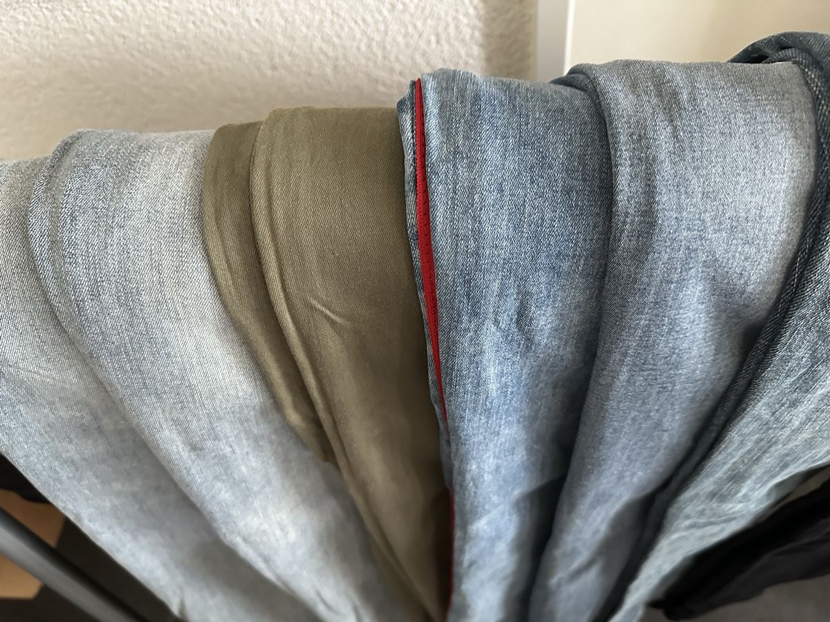 Jeans: Jeans Hosen  – D'occasion à Winterthur par Frangello 4