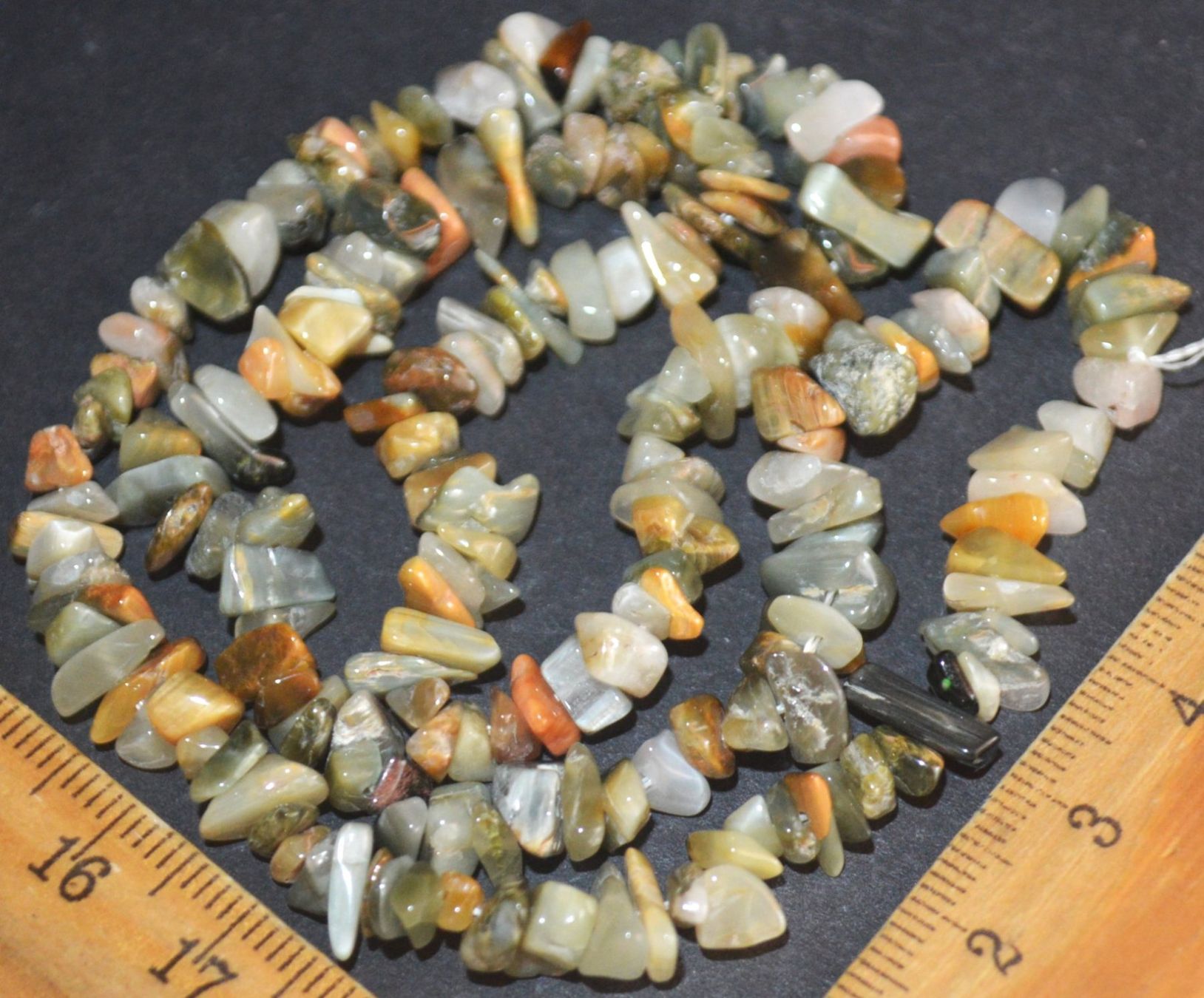 Minerali & Pietre curative: Stein Perlen Strang L-4998 – Chrysoberyll Chips 44cm – Nuovo e nell'imballaggio originale da Goldiwil (Thun) venduto da han_v5b7