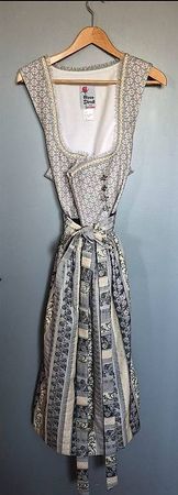 Wunderschönes silbergraues Dirndl Gr. 52