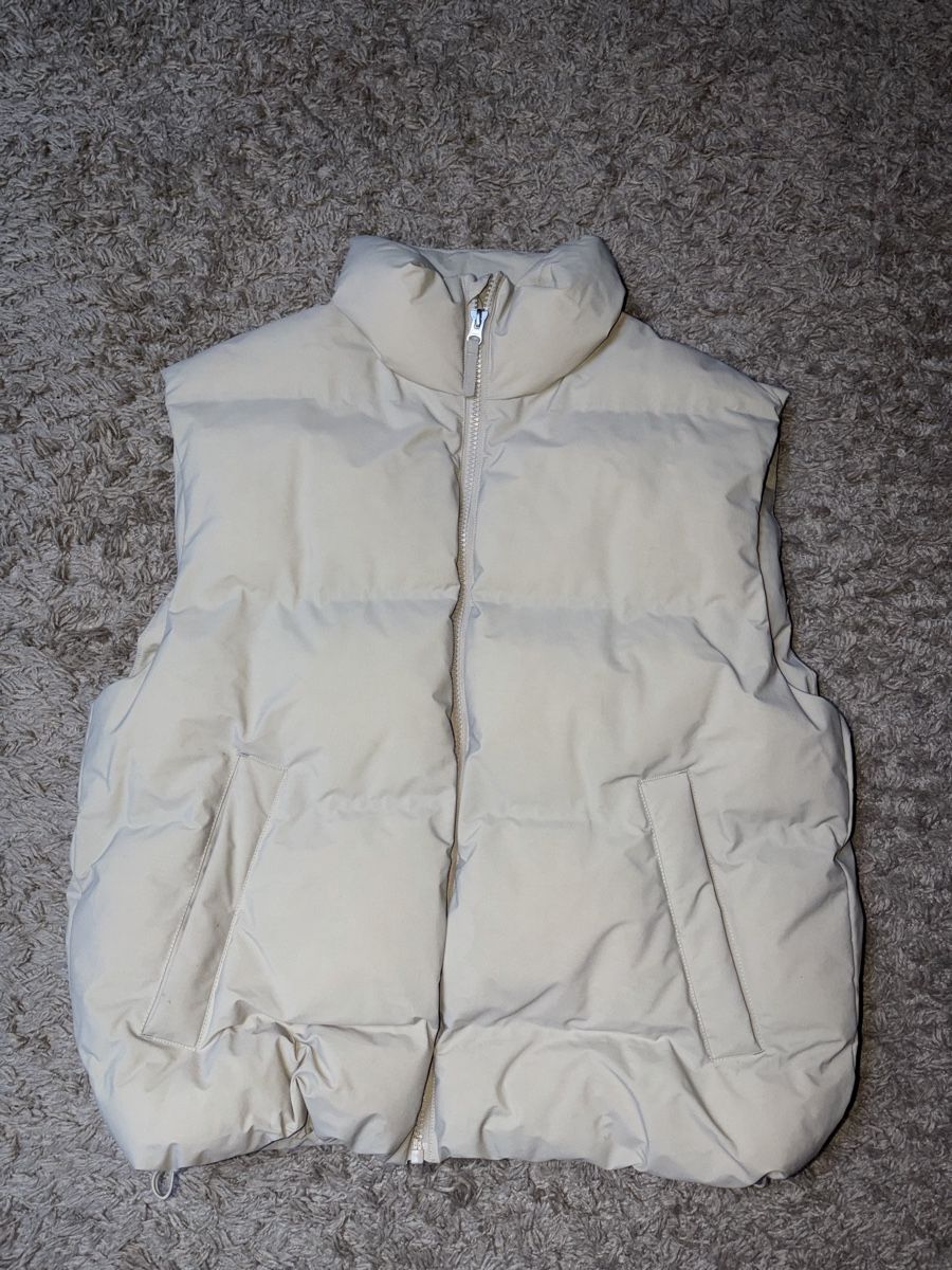 H&M Gilet & Giacche: Wind/Wasserdichtes Puffer Gilet – Usato da Visperterminen venduto da lgresell