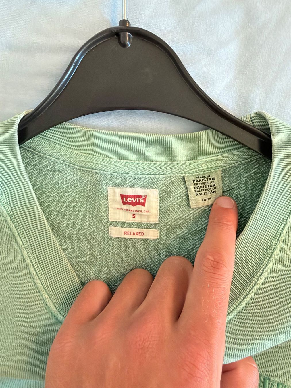 Levi's Maglioni & Felpe: Levi's Pullover hellgrün Grösse S neuwertig ab 1.- – Nuovo (secondo la descrizione) da Walchwil venduto da SIAM14 1