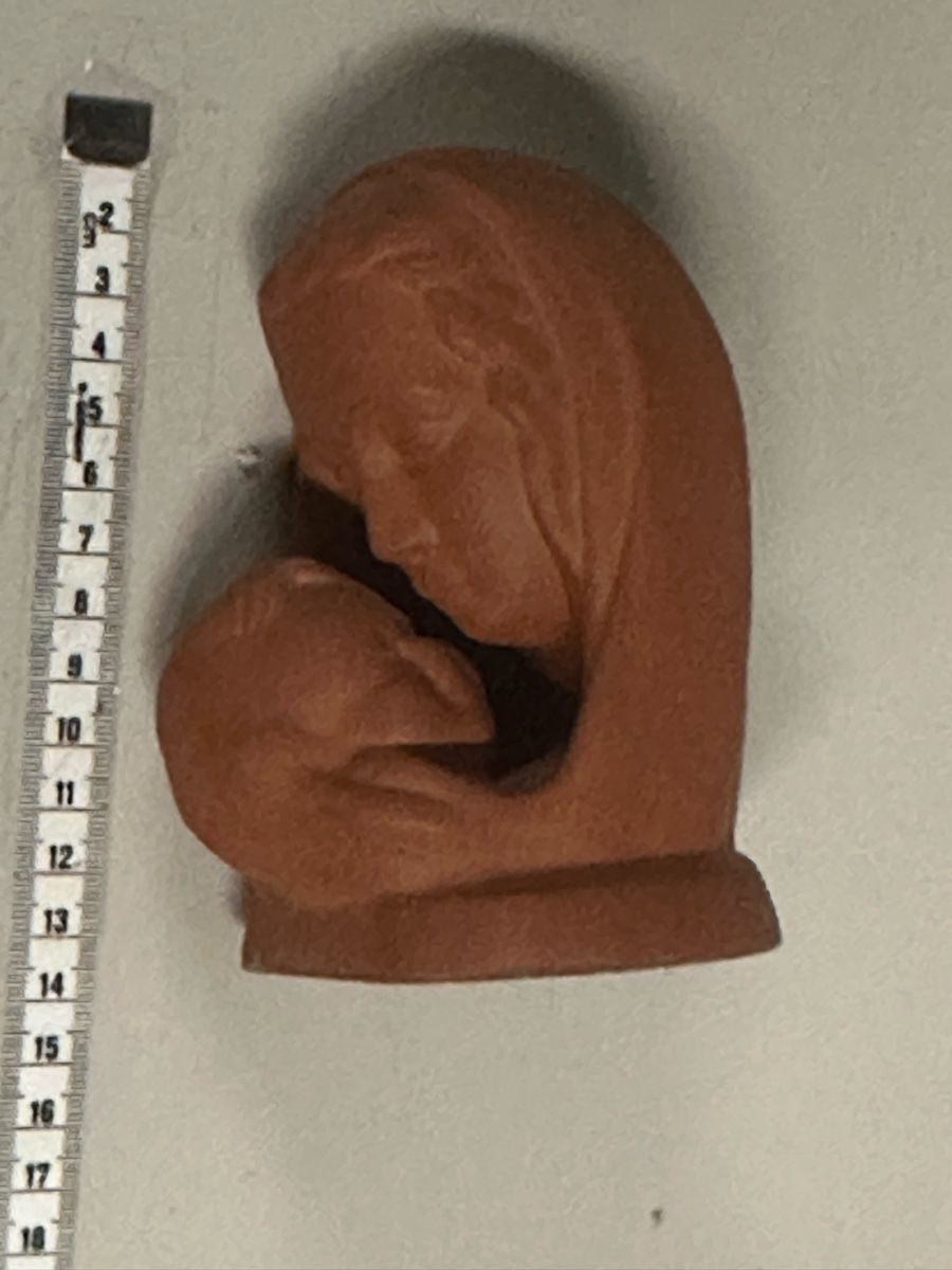 Statuette: Madonna mit Kind, Keramik Figur – Usato da Deitingen venduto da Himhip 2