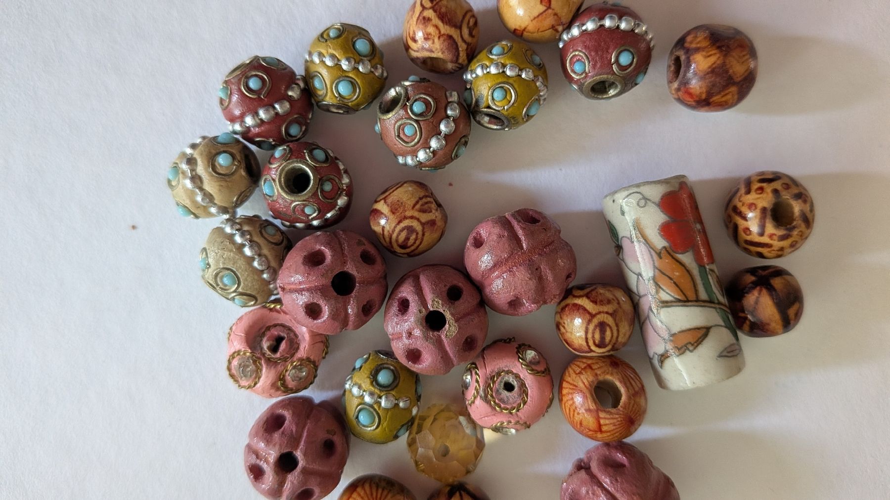 Perlen (unechte): Diverse Sets an Schmuckperlen aus Holz, Glas, Stein – Gebraucht aus Rüschlikon von frau_rose 4