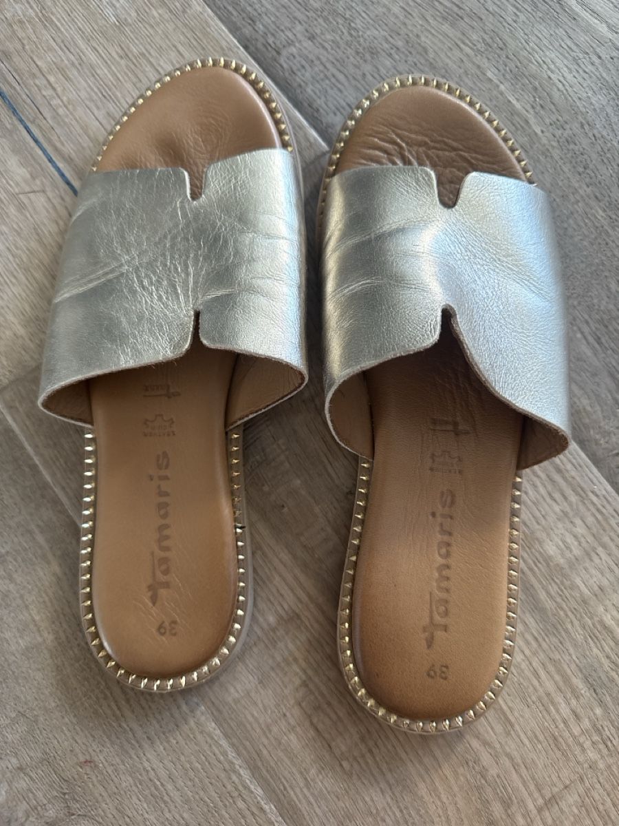 Scarpe da donna: Tamaris Sandalen Gold Grösse 39 – Usato da Jona venduto da Anastasia82