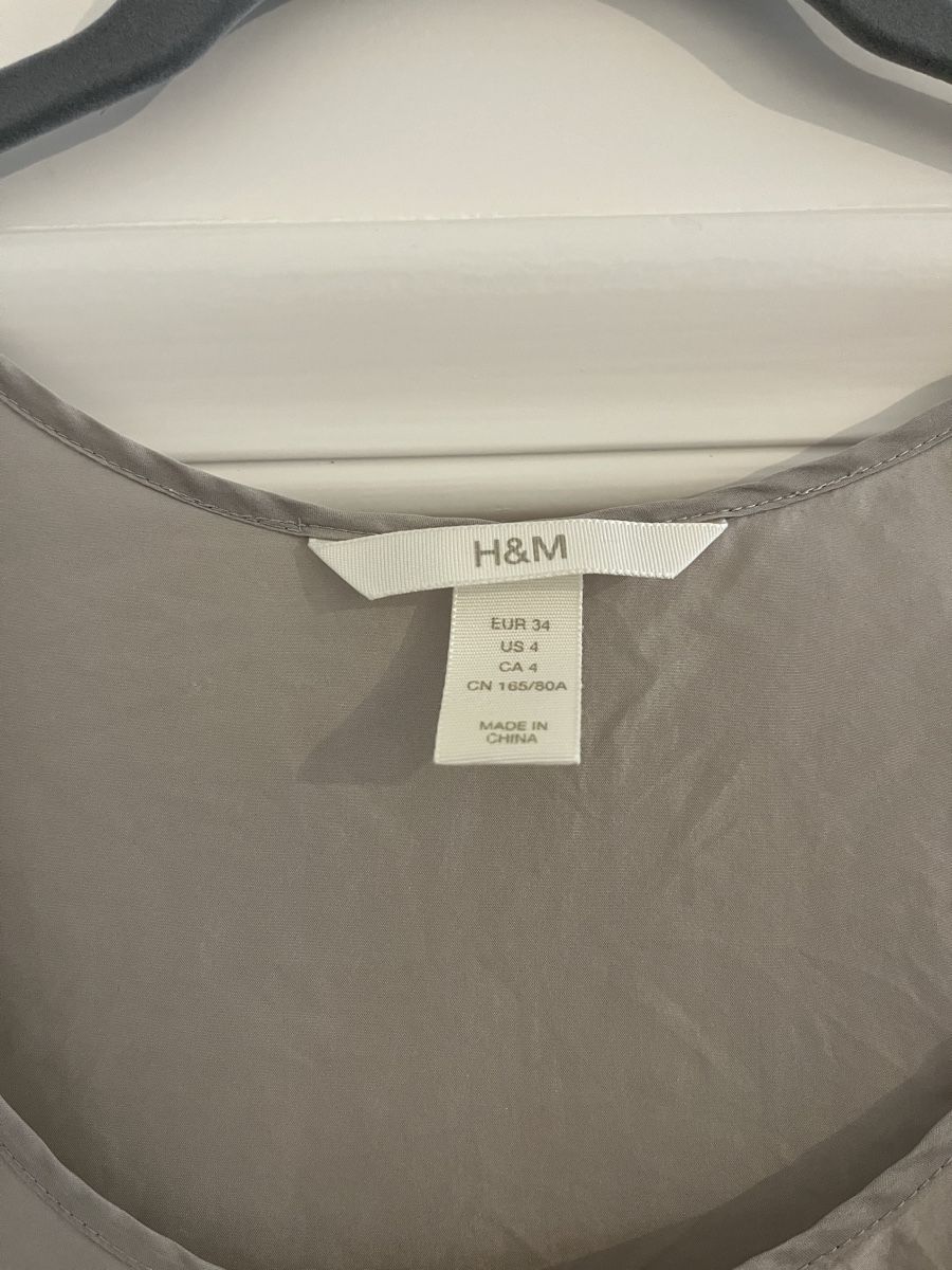 H&M Top: H&M Top aus reiner Seide, Gr. 34 – Usato da Zürich venduto da vintage_for_you 1