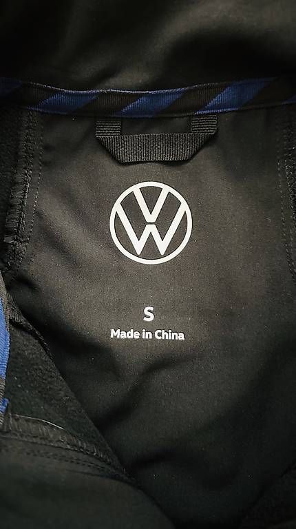 Giacche: Volkswagen Softshell Jacke "R" Grösse S – Usato da Hindelbank venduto da LeoSal 2