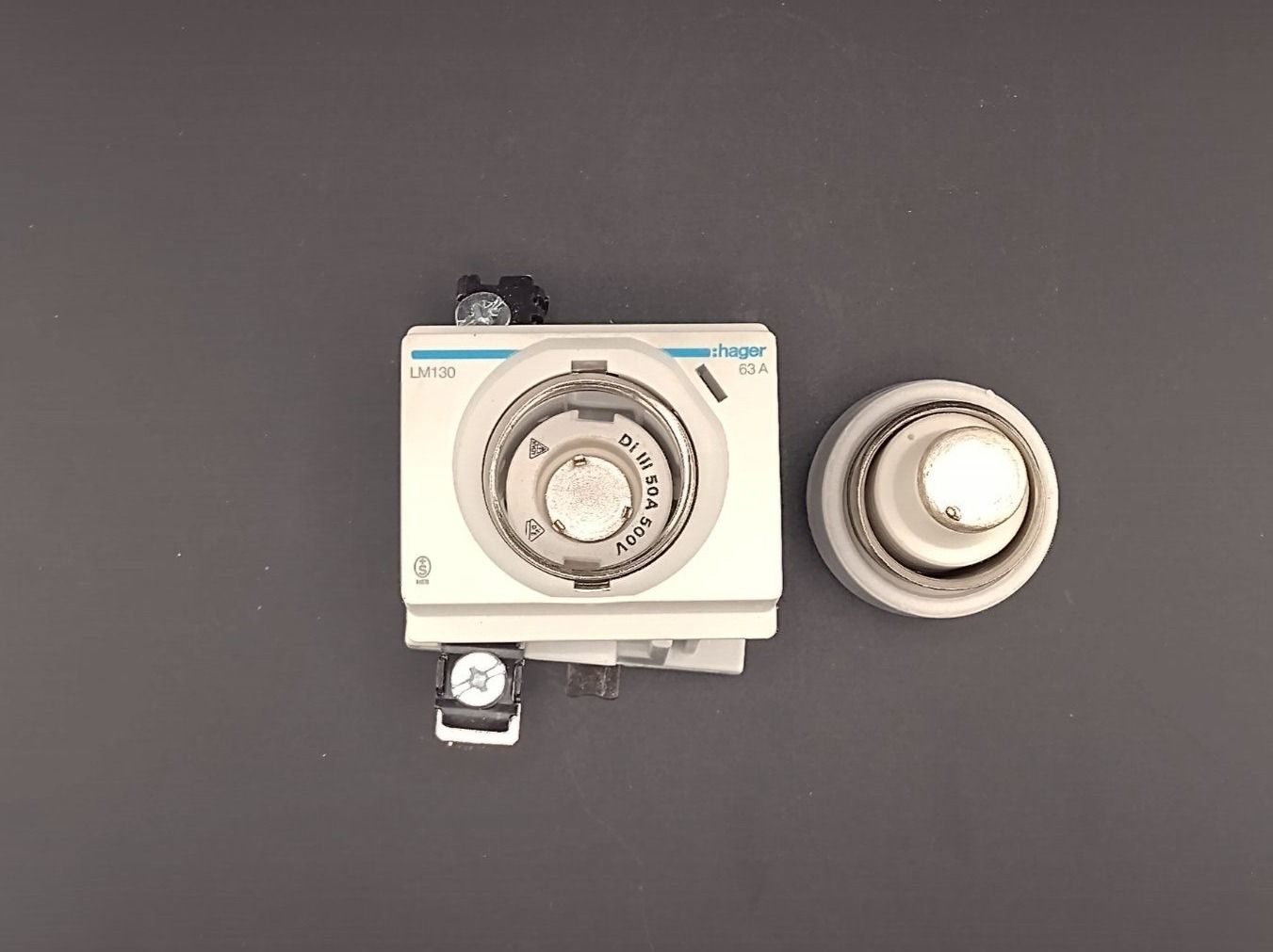 Hager Interruttori: Hager LM130 – Usato da Winterthur venduto da Hint17 4