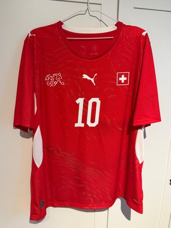 Schweizer Nati Trikot WM 26 / Neu & Ungetragen. Xhaka 10