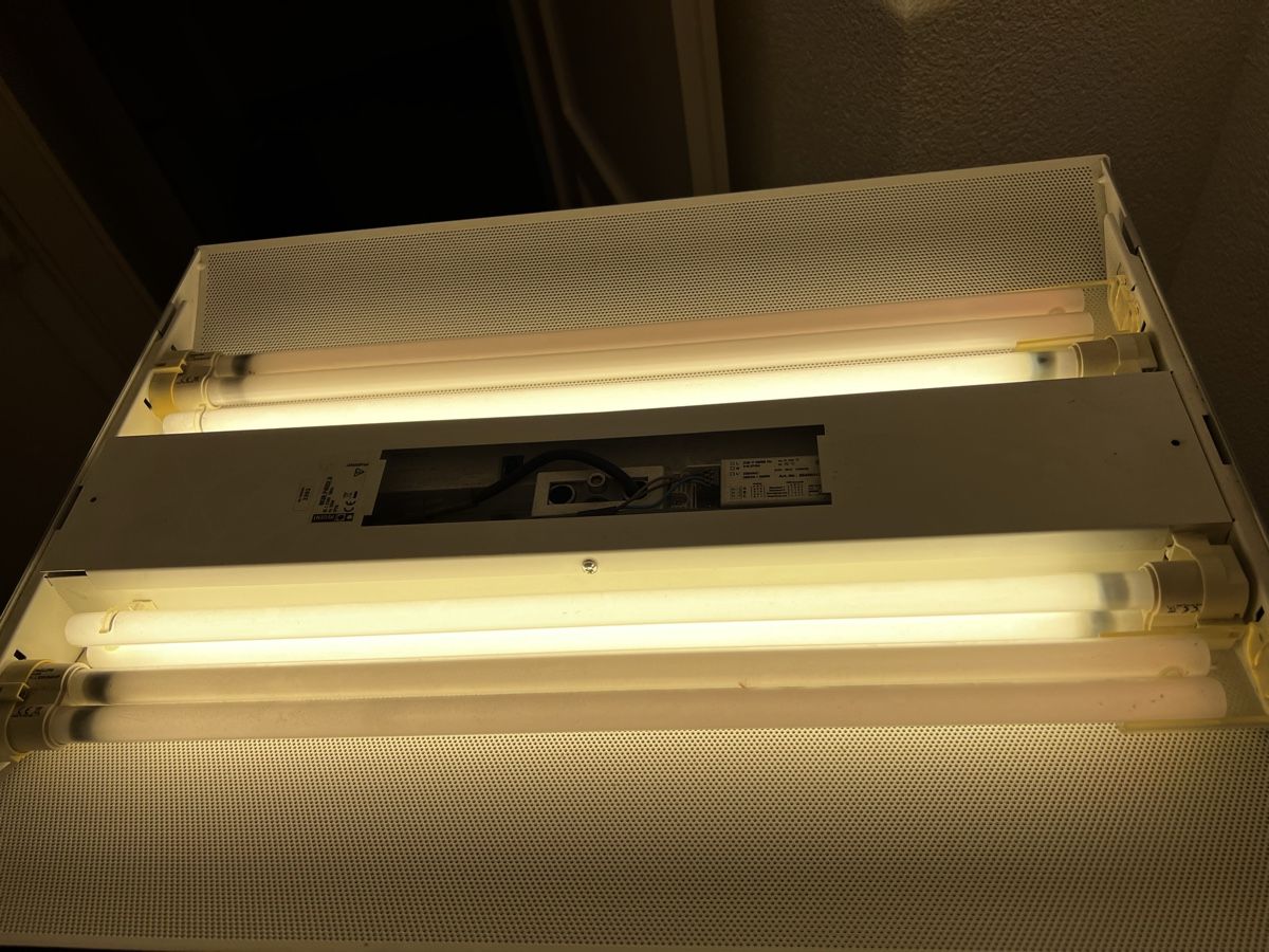 Lampade: Büro-Stehlampe – Usato da Zürich venduto da RayJW1337 4