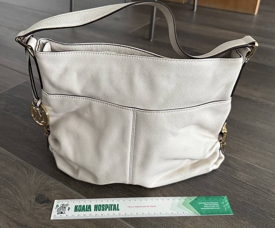 Michael Kors Borse da donna: Michael Kors Tasche  weiss  elegant – Usato da Aeugst am Albis venduto da sharnischberg 1