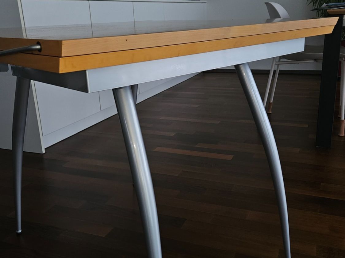Pfister Tavoli: Esstisch (ausziehbar) – Usato da Brüttisellen venduto da nad_21 1