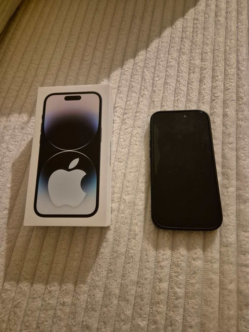 Apple Portables: Iphone 14 Pro – D'occasion à Rapperswil SG par ToliGL 1