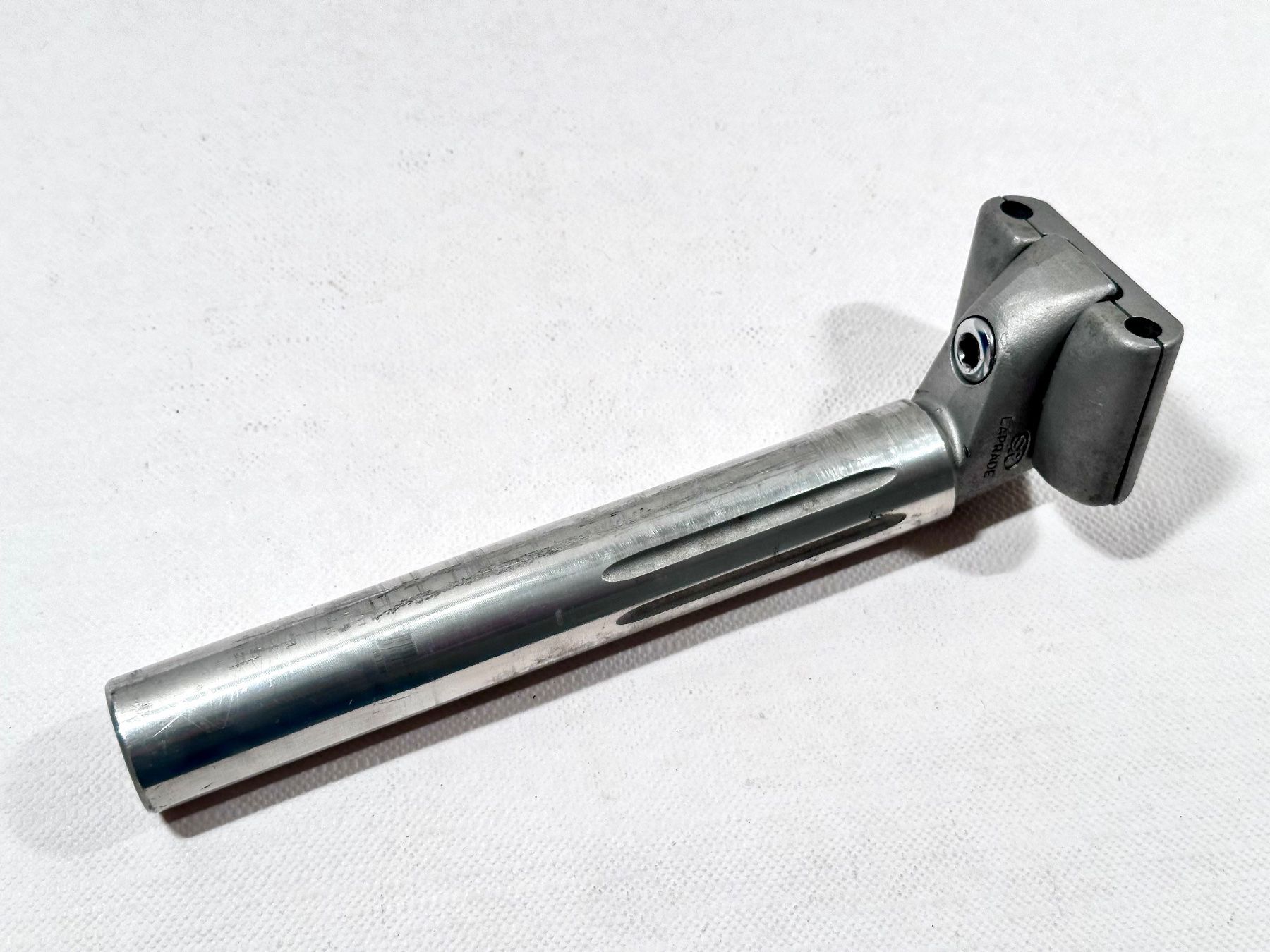Pezzi di ricambio: Sakae Ringyo SR Laprade Seat Post Sattelstütze 26.2mm – Usato da Luzern venduto da bikeandbeltcom 2