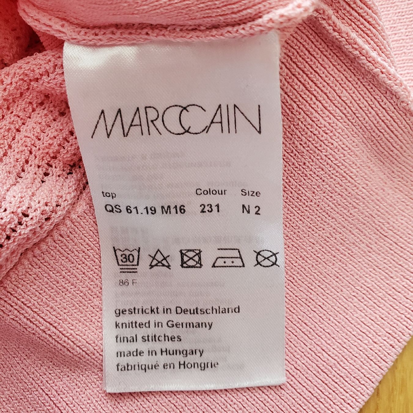 Marc Cain T-shirt: Marccain Shirt N2 – Usato da Engelburg venduto da Pascel 2