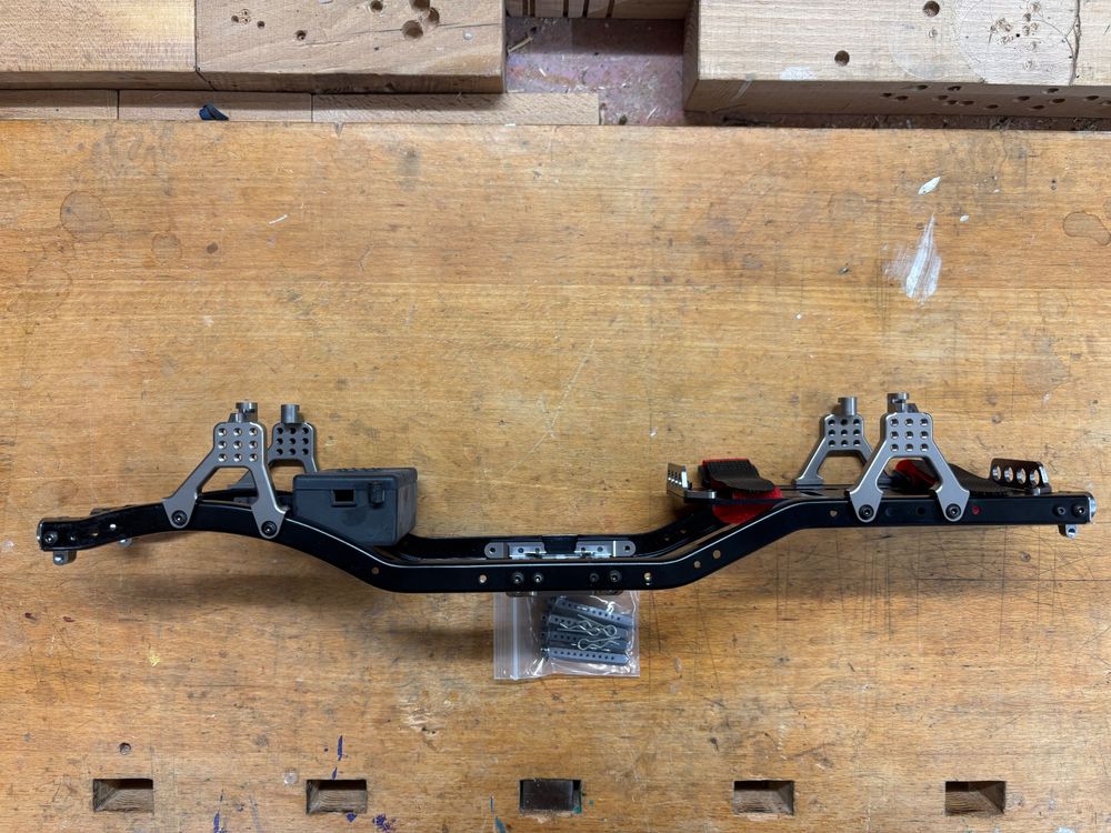 Axial RC Modellbau: RC Crawler Axial SCX10 Chassis (Alu-Tuning) – Neu (gemäss Beschreibung) aus Winterthur von RC-Brocki 3