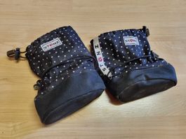 Stonz Überziehschuhe schwarz gepunktet gebraucht