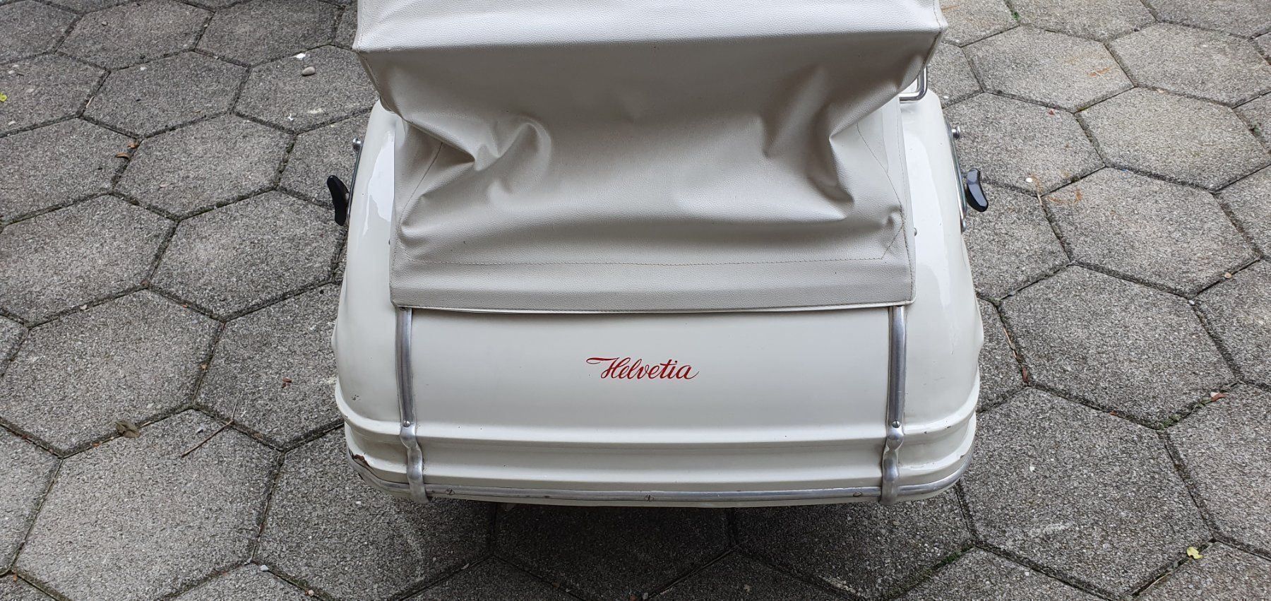 Carrozzine: Helvetia Kinderwagen – Usato da Flawil venduto da Naphtali 4