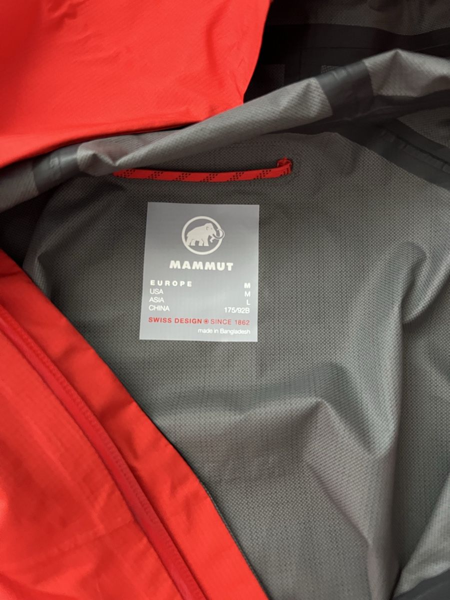 Mammut Jacken: Mammut Regenjacke M – Neu und originalverpackt aus Holziken von 181281 7