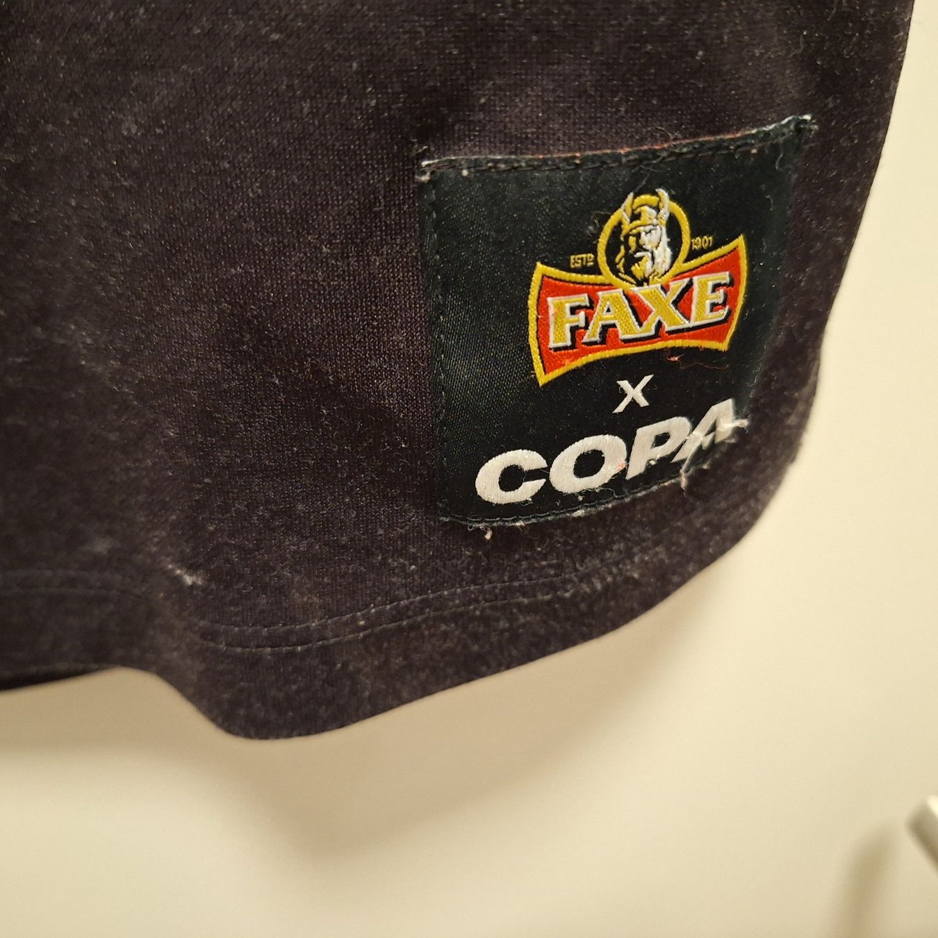 Canottiere & Pantaloni: Copa x Faxe (Beer) S – Usato da Bellinzona venduto da LA-ropa-de-Juan 5