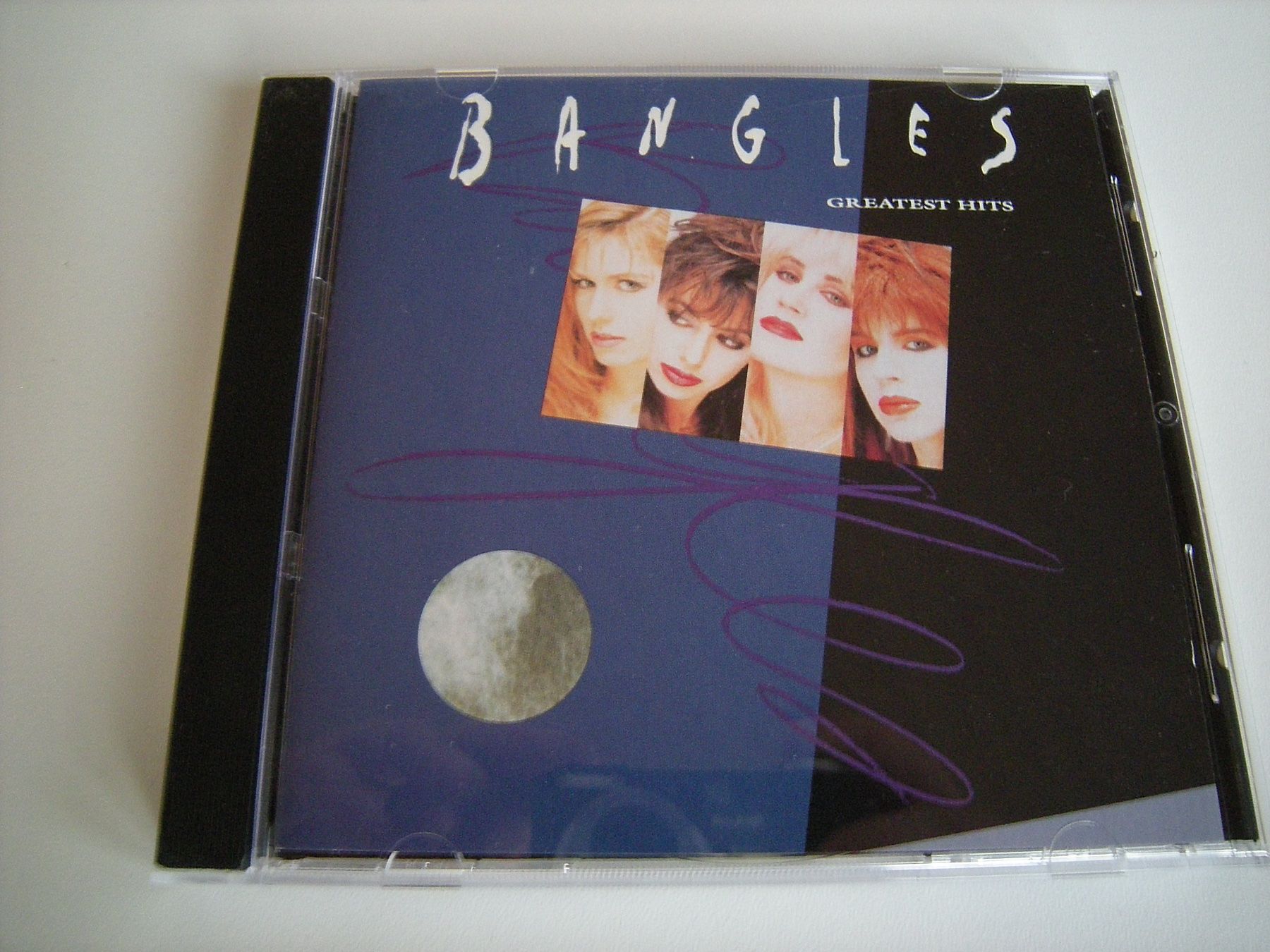 CD: BANGLES - Greatest Hits – Usato da Basel venduto da Ceebee62