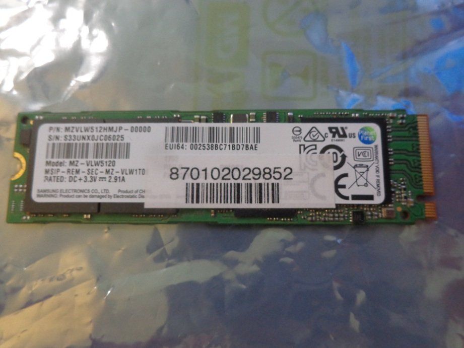 Samsung Harddisks: SAMSUNG PM961 M.2 SSD - 512GB – Gebraucht aus Gontenschwil von Ch_suk