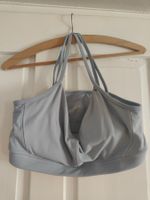 Hellblauer Sport-BH
