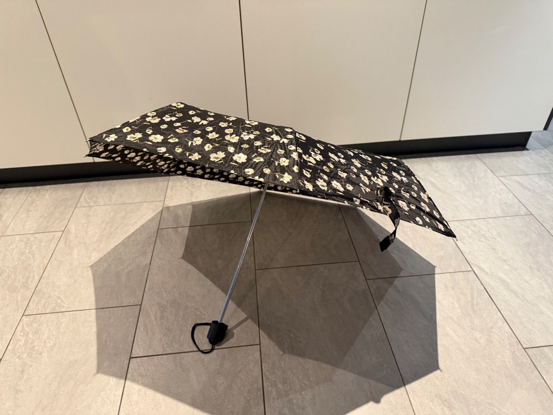 Knirps Regenschirme: Regenschirm Knirps Perletti – Gebraucht aus Bülach von Loredana13 1