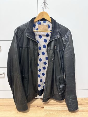 Schwarze Hugo Boss Lederjacke, Grösse 52 - Top Zustand!