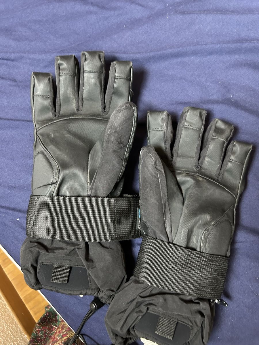 Handschuhe & Handstulpen: Ziener Merfos AS Snowboardhandschuhe – Gebraucht aus Wallisellen von ketanine 1