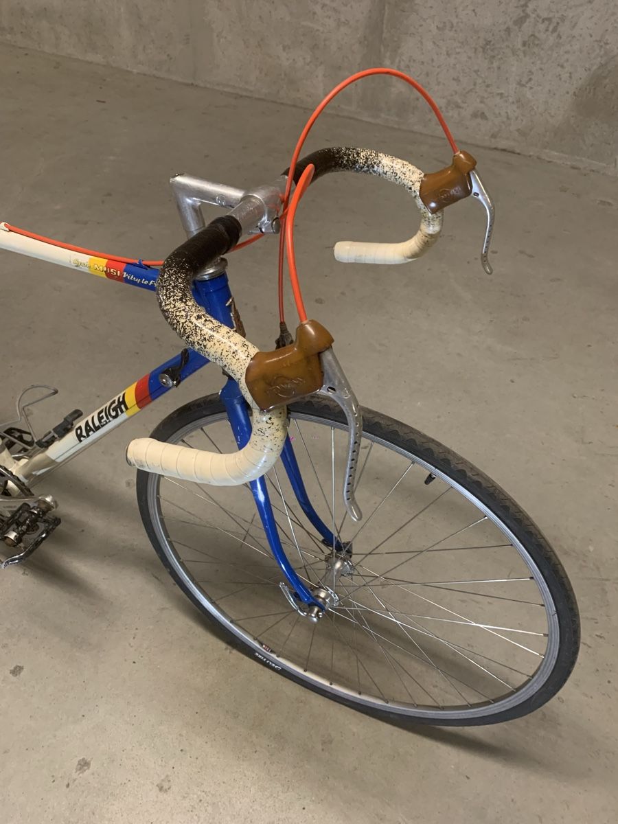 Raleigh Velos: Vélo de route Raleigh – Gebraucht aus Le Grand-Saconnex von VincentVaz 1