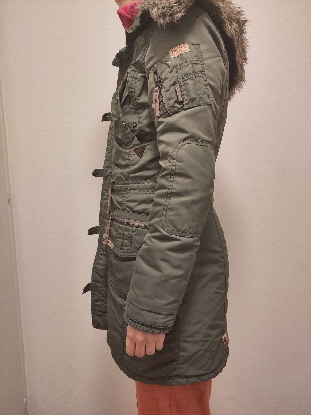 Giacche: grüne Winter Jacke Grosse S – Usato da Zürich venduto da Saf12 2