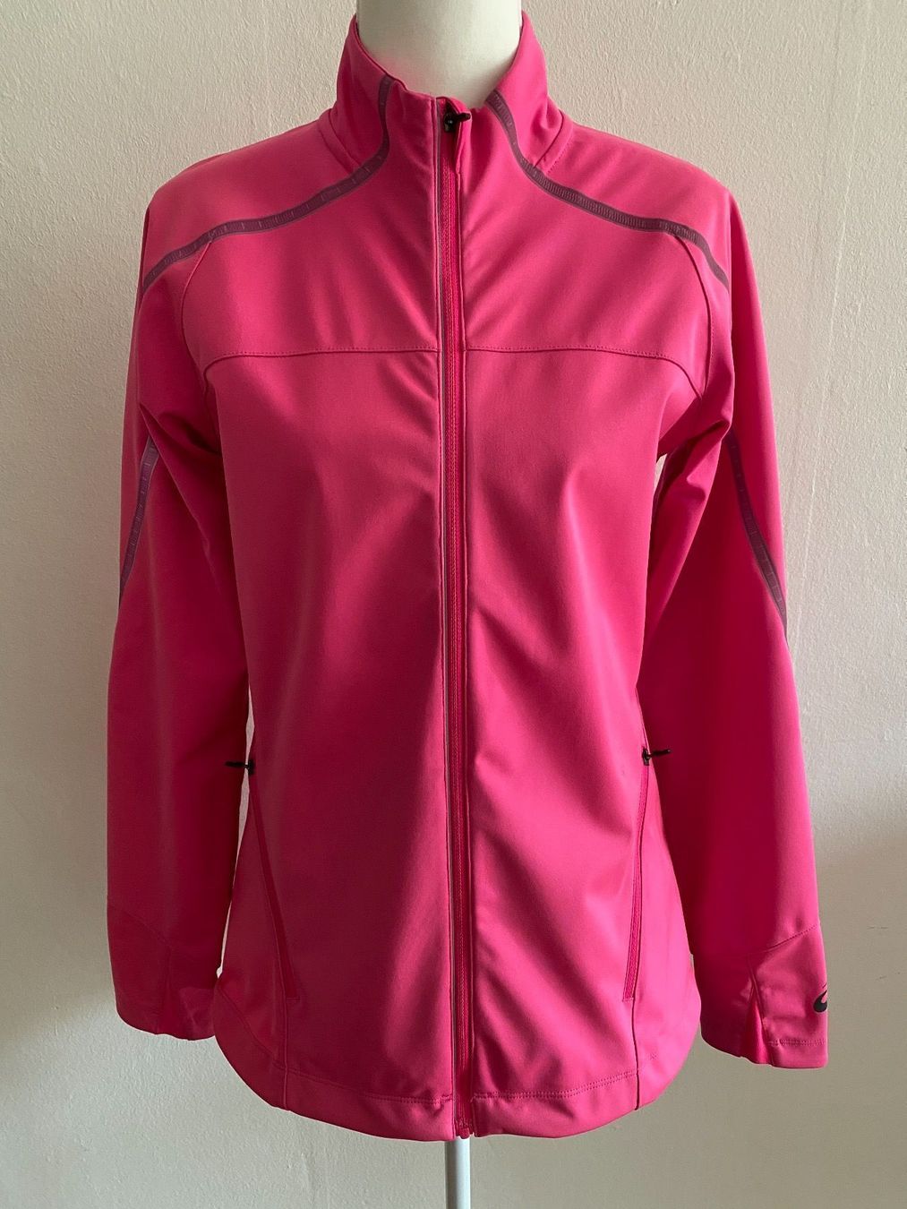 Asics Giacche: Asics Outdoor Jacke – Nuovo e nell'imballaggio originale da Bern venduto da schnupka