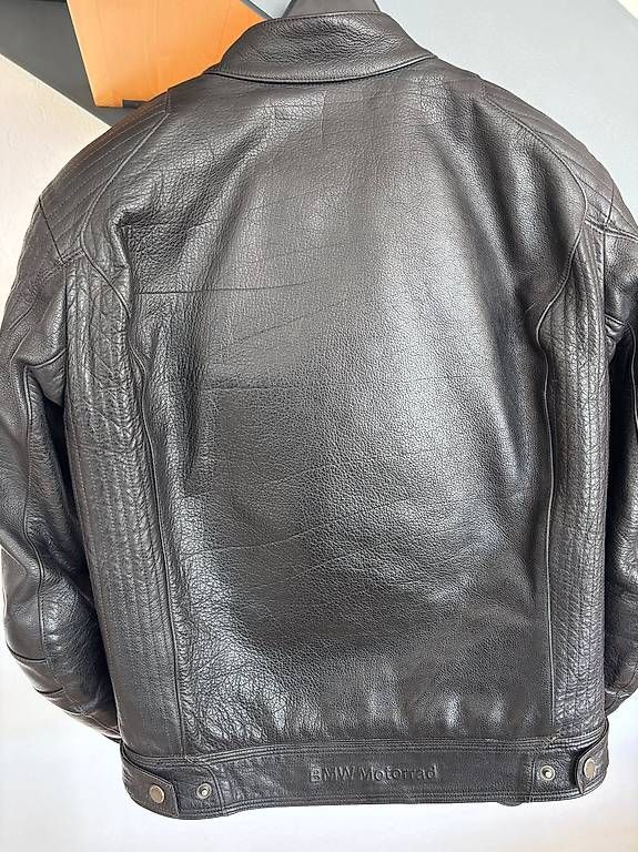 BMW Giacche: Blouson cuir BMW BlackLeather Heritage – Usato da Cormondrèche venduto da Jeff66 1