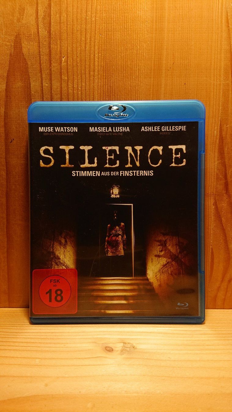Tutti i DVDs: SILENCE Stimmen aus der Finsternis Blu-Ray – Usato da Wilderswil venduto da Exebub