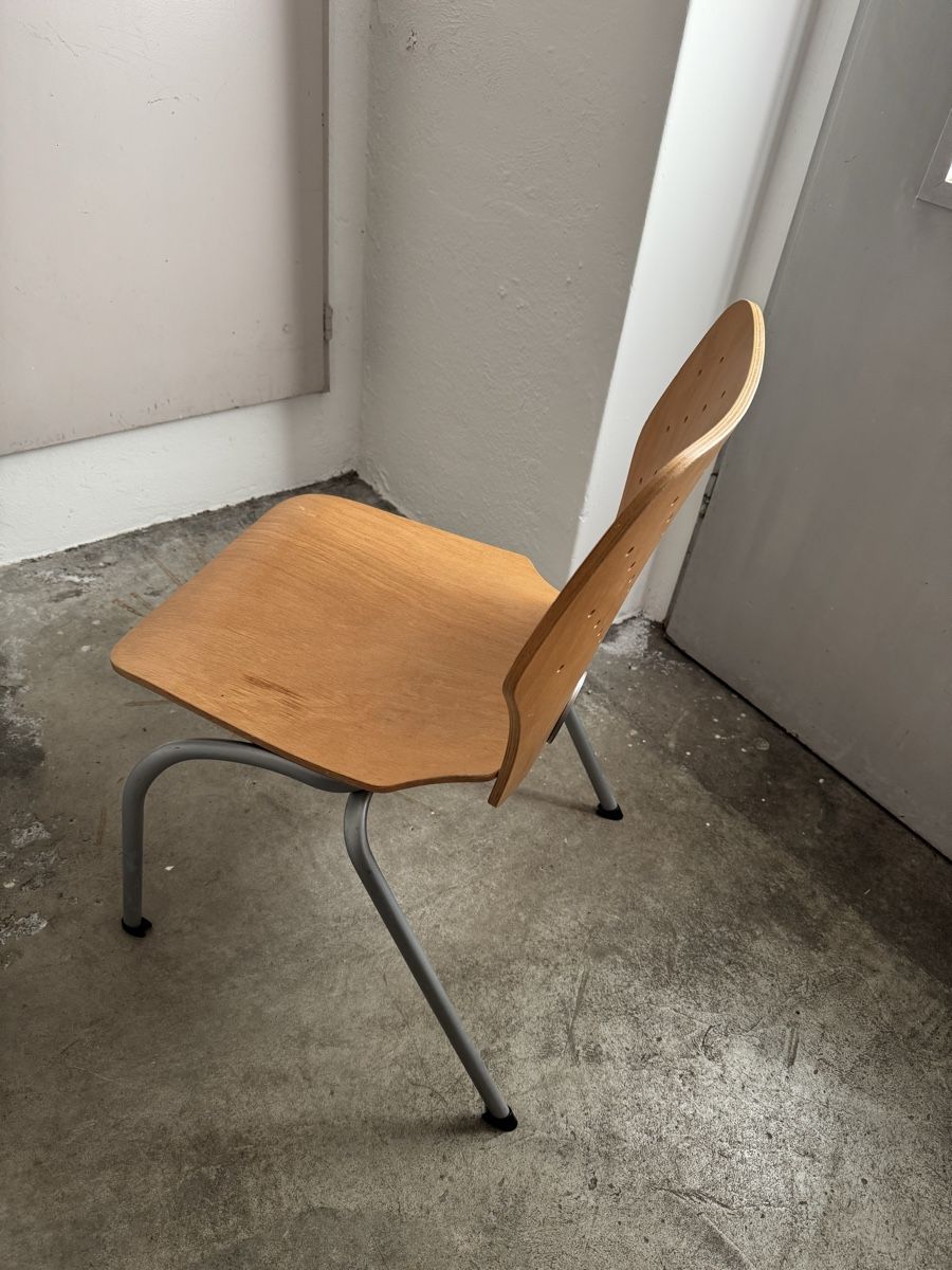 Stühle: Chair – Gebraucht aus Zürich von pon_pv8m 2