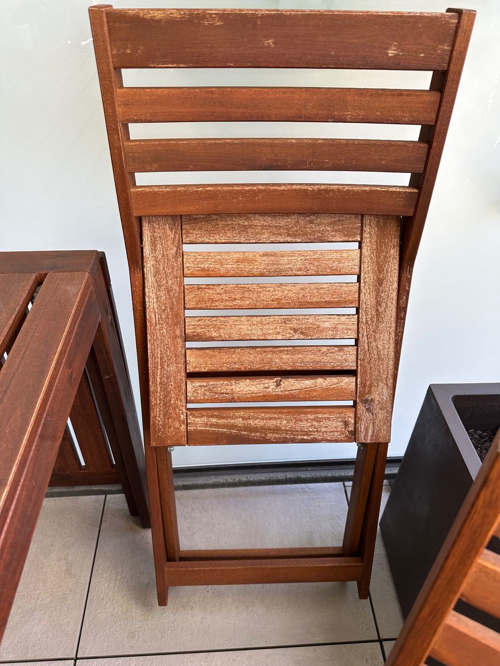 Ikea Set di tavolo e panche: Garten-/Balkontisch mit Stühlen – Usato da Stäfa venduto da Bulldog4 2
