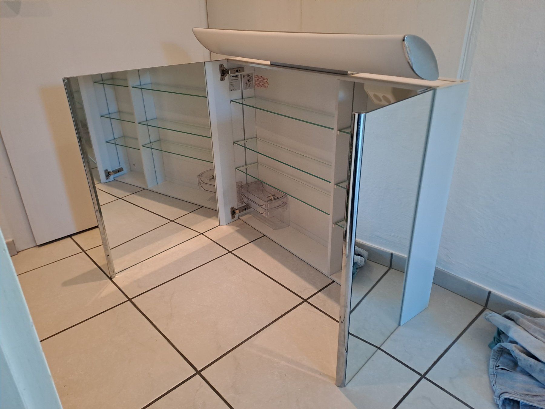 Spiegelschränke: Spiegelschrank – Gebraucht aus Gossau ZH von oli_sm8b 3