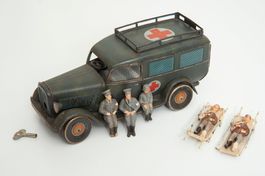 Tipp & Co. (Tippco) - ambulance militaire soldats Elastolin