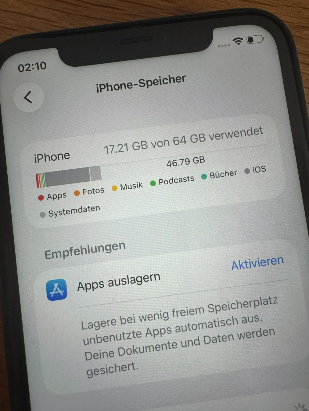 Apple Telefoni cellulari / Smartphones: Apple iPhone 11 Schwarz 64GB – Usato da Jona venduto da Zukl471 9
