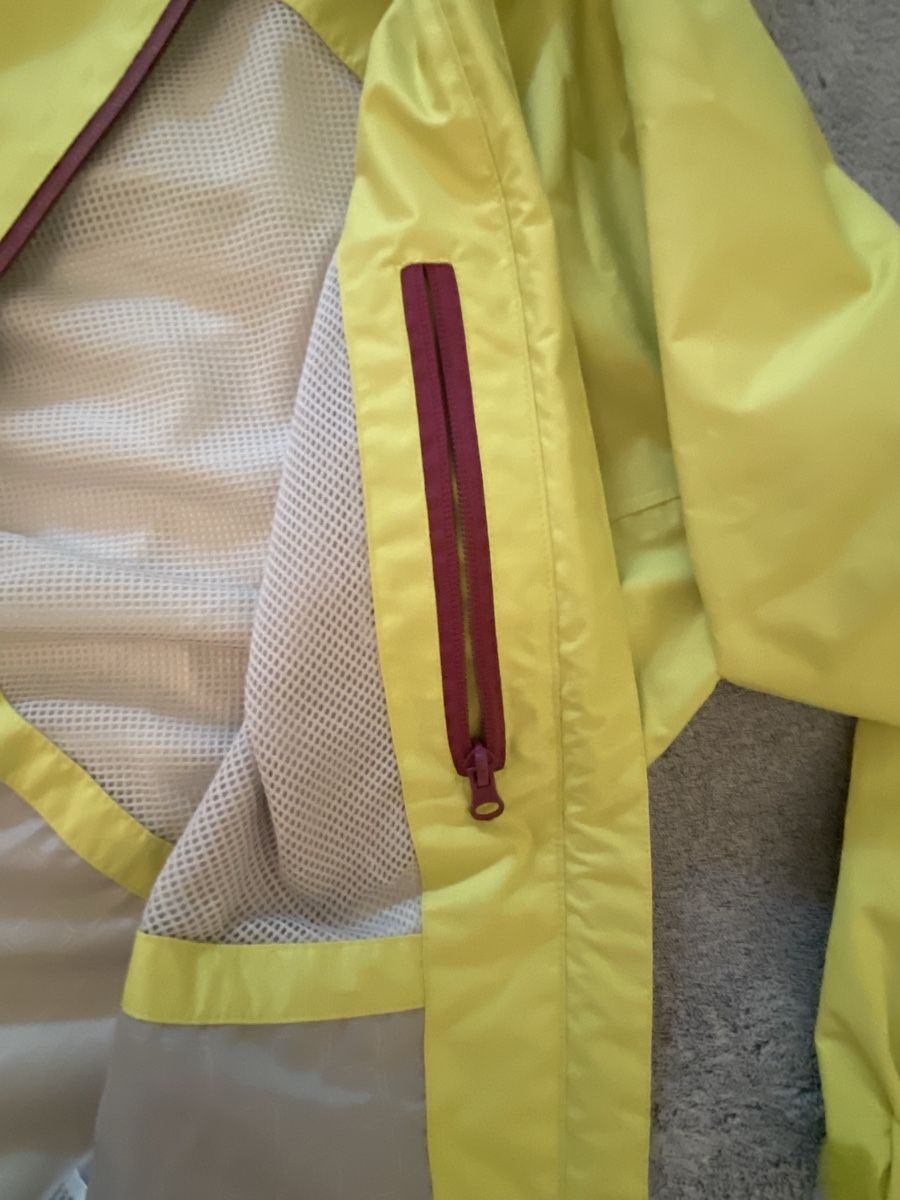 Trevolution Giacche: Trevolution Regenjacke gelb Gr 38 – Usato da Schönenberg ZH venduto da Pfupfli1 6
