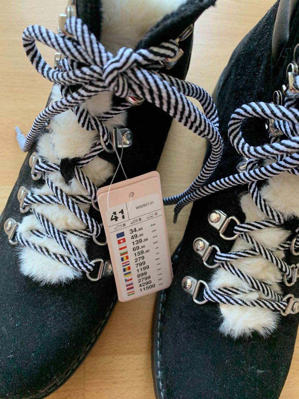 Scarpe da donna: NEUE Stiefel EU 41 – Nuovo e nell'imballaggio originale da Thalwil venduto da san_685y 1