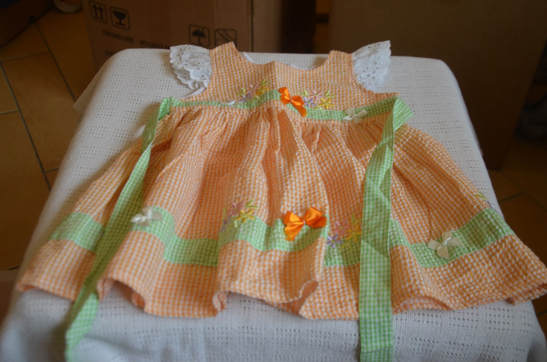 Vestiti & Gonne: TAILLE 80 - JOLIE ROBE – Usato da Chiasso venduto da Dolly015