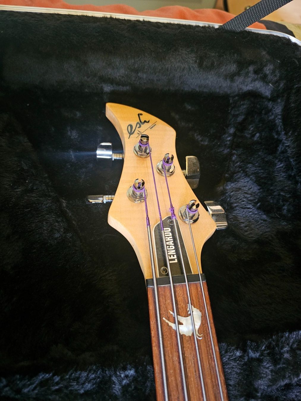 Instruments de musique: Basso Lengardo Precision, 4 corde, Fretless – D'occasion à Gnosca par .NUMA. 1