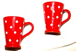 Rot weiß Getupft Zwei Tasse wie Neu