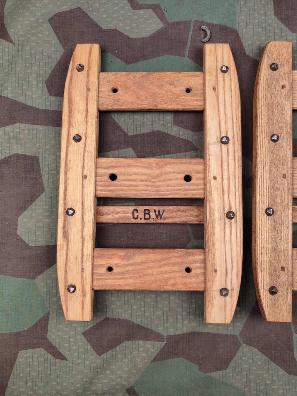Schweizer Armee Uniformi: Schneeschuhe (Schneebretter) – Usato da Bauma venduto da SwissMilitaria 1