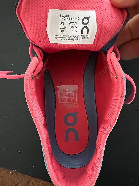 On Scarpe da uomo: On Cloud X Grösse 38.5 Farbe Lake / coral – Usato da Arlesheim venduto da SKA_4144 2