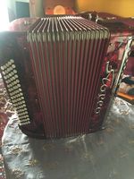 Magnifique accordéon Stocco