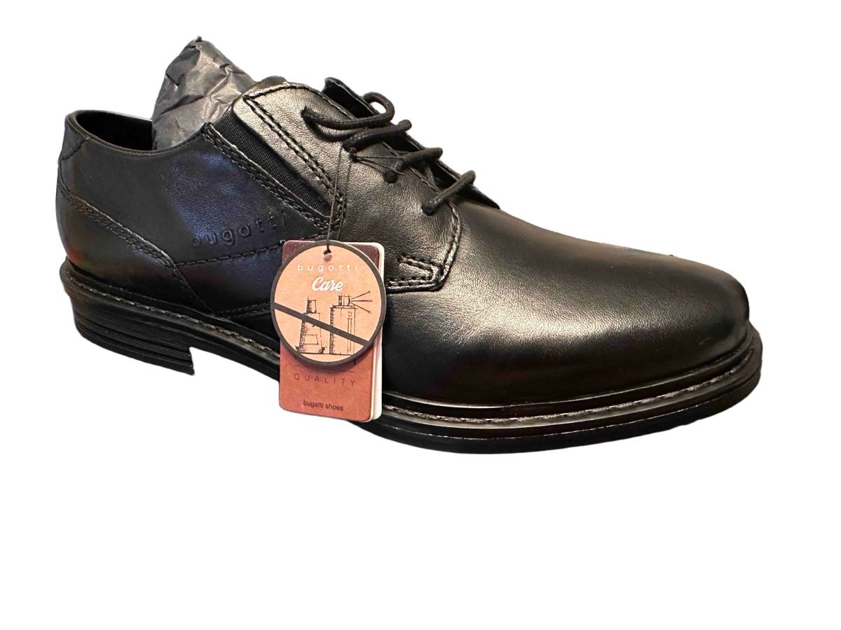 Bugatti Scarpe da uomo: Bugatti Business Halbschuh Grösse 42 – Nuovo e nell'imballaggio originale da Schlieren venduto da Moma0